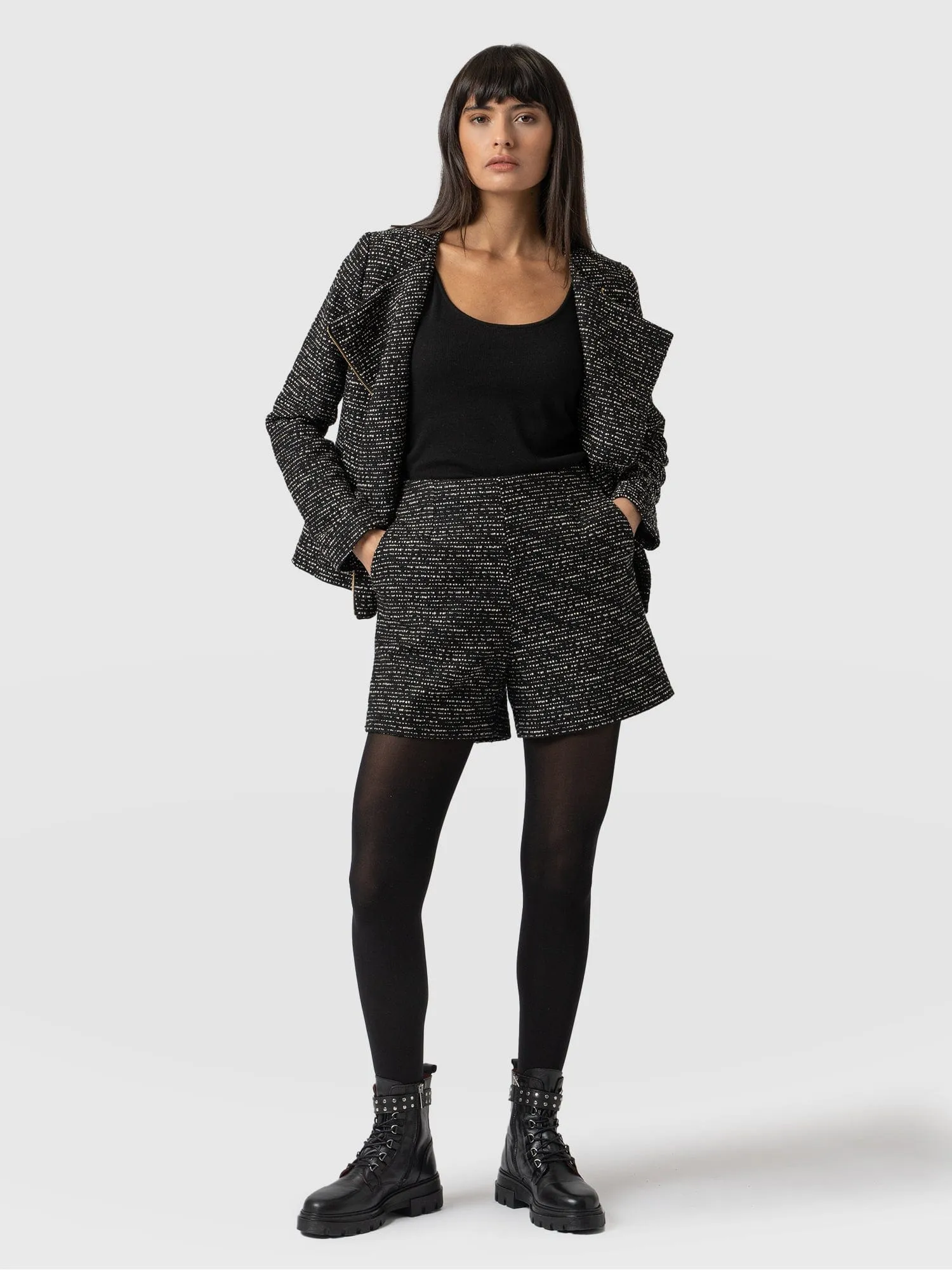 Carnaby Short - Monochrome Bouclé
