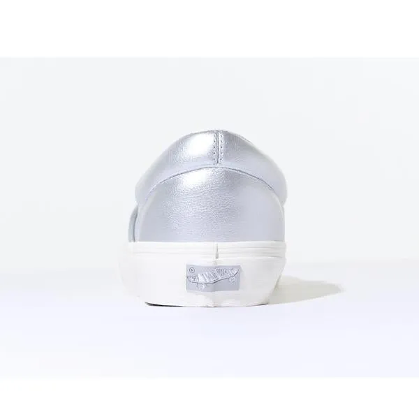 CLASSIC SLIP-ON V (Metals) SILVER