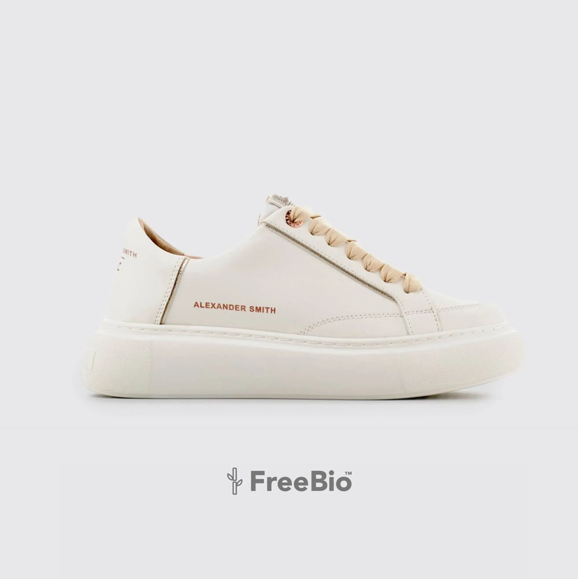 Greenwich Woman White & Gold